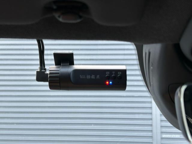 ＸＣ４０ Ｂ４　ＡＷＤ　インスクリプション　サンルーフ　ｈａｒｍａｎ／ｋａｒｄｏｎ　茶革　Ｓヒーター　ＰＷシート　ＰＷテールゲート　ナビ　ＴＶ　ＣａｒＰｌａｙ　３６０度カメラ　ＡＣＣ　自動駐車　純正１９インチＡＷ　ＬＥＤ　オートハイビーム（54枚目）