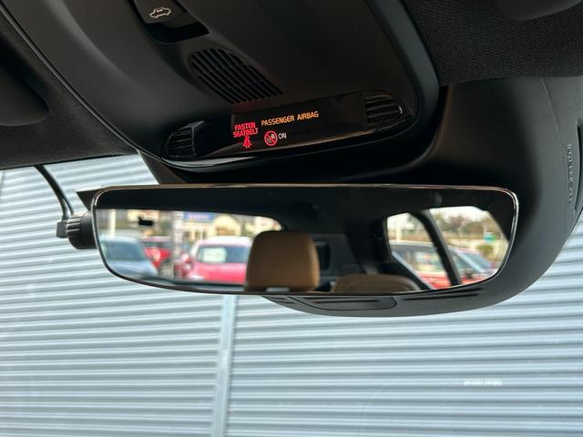 ＸＣ４０ Ｂ４　ＡＷＤ　インスクリプション　サンルーフ　ｈａｒｍａｎ／ｋａｒｄｏｎ　茶革　Ｓヒーター　ＰＷシート　ＰＷテールゲート　ナビ　ＴＶ　ＣａｒＰｌａｙ　３６０度カメラ　ＡＣＣ　自動駐車　純正１９インチＡＷ　ＬＥＤ　オートハイビーム（55枚目）