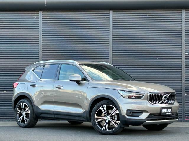 ＸＣ４０ Ｂ４　ＡＷＤ　インスクリプション　サンルーフ　ｈａｒｍａｎ／ｋａｒｄｏｎ　茶革　Ｓヒーター　ＰＷシート　ＰＷテールゲート　ナビ　ＴＶ　ＣａｒＰｌａｙ　３６０度カメラ　ＡＣＣ　自動駐車　純正１９インチＡＷ　ＬＥＤ　オートハイビーム（62枚目）