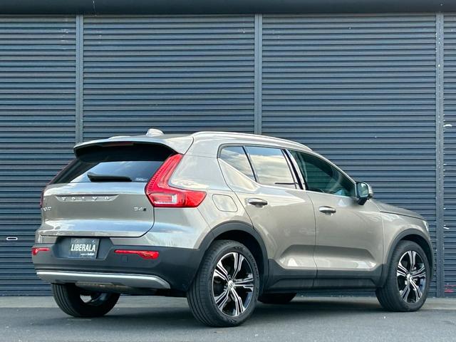 ＸＣ４０ Ｂ４　ＡＷＤ　インスクリプション　サンルーフ　ｈａｒｍａｎ／ｋａｒｄｏｎ　茶革　Ｓヒーター　ＰＷシート　ＰＷテールゲート　ナビ　ＴＶ　ＣａｒＰｌａｙ　３６０度カメラ　ＡＣＣ　自動駐車　純正１９インチＡＷ　ＬＥＤ　オートハイビーム（65枚目）