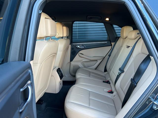 マカン マカン 後期型 ワンオーナー 360度カメラ 衝突軽減B ACC LKA BSM ベージュ革 Sヒーター PWシート PWテールゲート 純正ナビ BT USB ポルシェコネクト LED ETC 前後ドラレコ(14枚目)