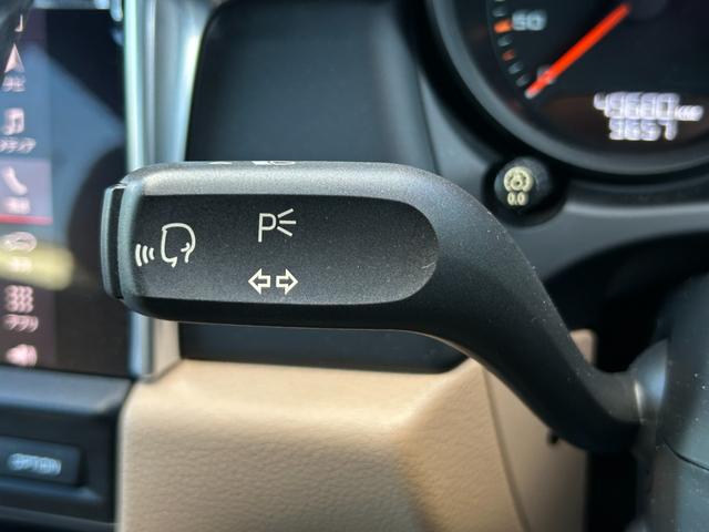 マカン マカン 後期型 ワンオーナー 360度カメラ 衝突軽減B ACC LKA BSM ベージュ革 Sヒーター PWシート PWテールゲート 純正ナビ BT USB ポルシェコネクト LED ETC 前後ドラレコ(51枚目)