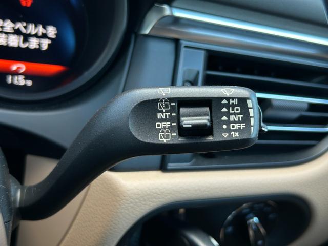 マカン マカン 後期型 ワンオーナー 360度カメラ 衝突軽減B ACC LKA BSM ベージュ革 Sヒーター PWシート PWテールゲート 純正ナビ BT USB ポルシェコネクト LED ETC 前後ドラレコ(53枚目)