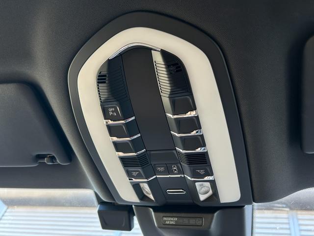 マカン マカン 後期型 ワンオーナー 360度カメラ 衝突軽減B ACC LKA BSM ベージュ革 Sヒーター PWシート PWテールゲート 純正ナビ BT USB ポルシェコネクト LED ETC 前後ドラレコ(59枚目)