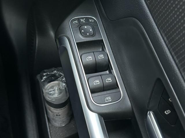 ＧＬＢ ＧＬＢ２００ｄ　パノラマＳＲ　３６０度カメラ　ＲＳＰ　ＡＣＣ　ＬＫＡ　ＢＳＡ　ナビ　ＴＶ　ＣａｒＰｌａｙ　ＢＴ　ＵＳＢ　半革　シートヒーター　パワーシート　ＰＷテールゲート　自動駐車　パドルシフト　マルチビームＬＥＤ（26枚目）