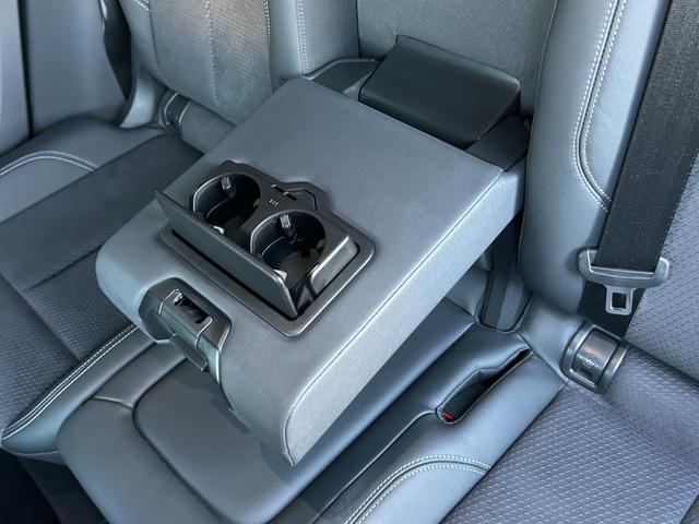 Q5スポーツバック 40TDIクワトロ Sライン ワンオーナー S line plus PKG 純正アルミ有り バーチャルCP アウディプレセンス ACC LKA Sアシスト 360°カメラ 半革 Allシートヒーター PWシート PWテールゲート(16枚目)