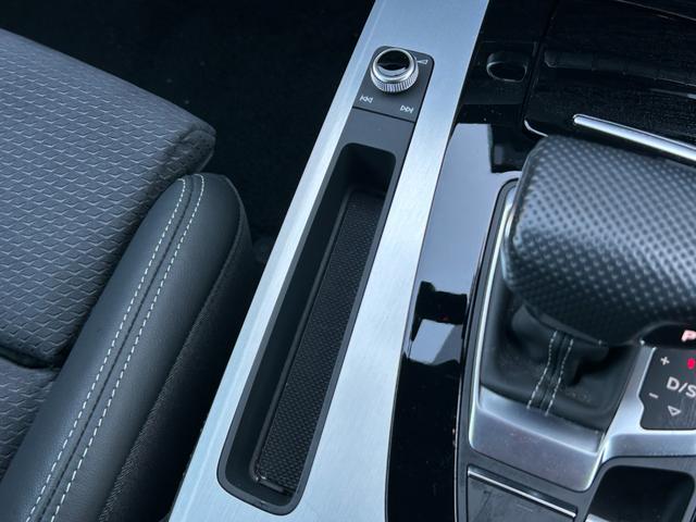 Q5スポーツバック 40TDIクワトロ Sライン ワンオーナー S line plus PKG 純正アルミ有り バーチャルCP アウディプレセンス ACC LKA Sアシスト 360°カメラ 半革 Allシートヒーター PWシート PWテールゲート(44枚目)