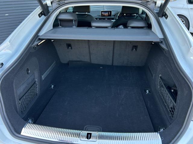 Ａ５スポーツバック ２．０ＴＦＳＩクワトロ　スポーツ　ラグジュアリーＰＫＧ　黒革　シートヒーター　ＰＷシート　マトリクスＬＥＤ　バーチャルＣＰ　ＰＷトランク　アウディプレセンス　ＡＣＣ　レーンアシスト　Ｂカメラ　パーキングエイド　ナビ　ＴＶ　ＢＴ　禁煙車（17枚目）