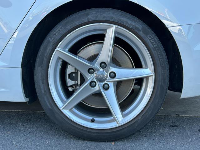 Ａ５スポーツバック ２．０ＴＦＳＩクワトロ　スポーツ　ラグジュアリーＰＫＧ　黒革　シートヒーター　ＰＷシート　マトリクスＬＥＤ　バーチャルＣＰ　ＰＷトランク　アウディプレセンス　ＡＣＣ　レーンアシスト　Ｂカメラ　パーキングエイド　ナビ　ＴＶ　ＢＴ　禁煙車（70枚目）