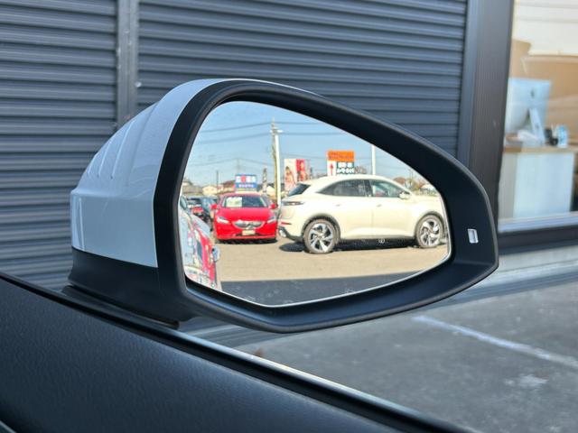 Ａ５スポーツバック ２．０ＴＦＳＩクワトロ　スポーツ　ラグジュアリーＰＫＧ　黒革　シートヒーター　ＰＷシート　マトリクスＬＥＤ　バーチャルＣＰ　ＰＷトランク　アウディプレセンス　ＡＣＣ　レーンアシスト　Ｂカメラ　パーキングエイド　ナビ　ＴＶ　ＢＴ　禁煙車（71枚目）