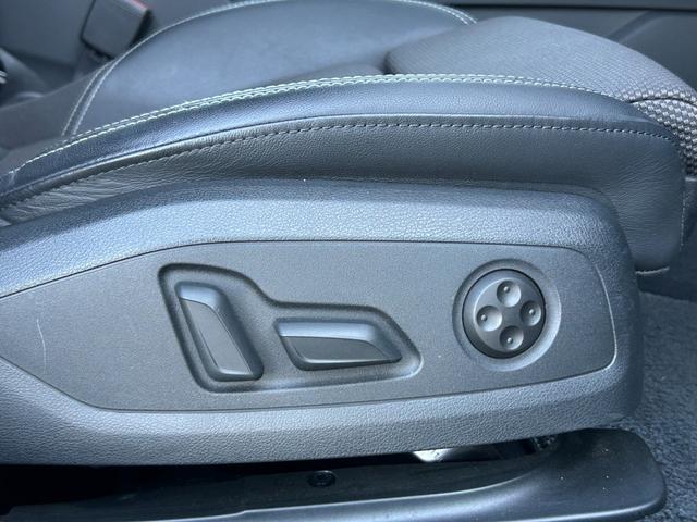 A4アバント 2.0TFSIクワトロスポーツ Sラインパッケージ アシスタンスPKG ACC レーンアシスト 360°カメラ マトリクスLED 半革 シートヒーター パワーシート パワーテールゲート 純正ナビ 12セグ BT ETC 前後ドラレコ(27枚目)