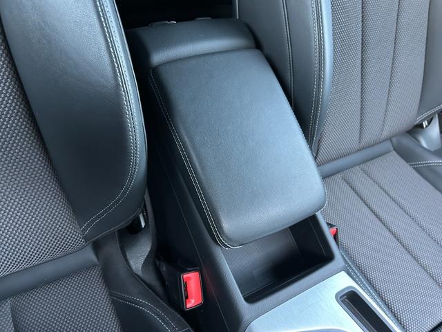 A4アバント 2.0TFSIクワトロスポーツ Sラインパッケージ アシスタンスPKG ACC レーンアシスト 360°カメラ マトリクスLED 半革 シートヒーター パワーシート パワーテールゲート 純正ナビ 12セグ BT ETC 前後ドラレコ(47枚目)