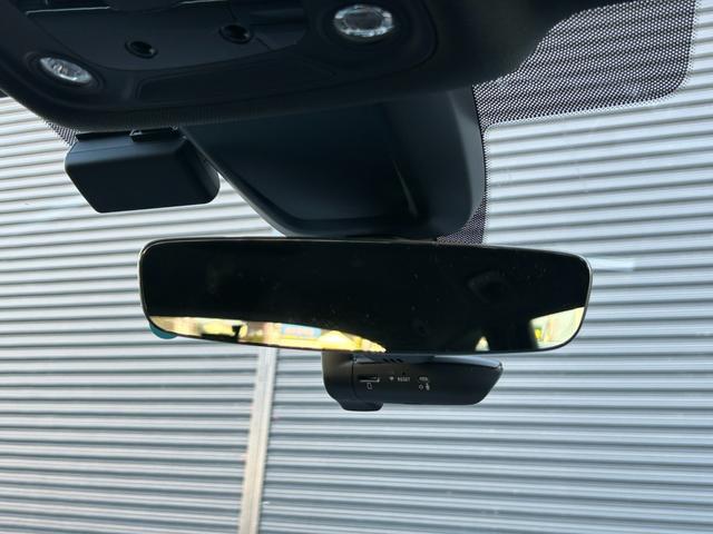 A4アバント 2.0TFSIクワトロスポーツ Sラインパッケージ アシスタンスPKG ACC レーンアシスト 360°カメラ マトリクスLED 半革 シートヒーター パワーシート パワーテールゲート 純正ナビ 12セグ BT ETC 前後ドラレコ(60枚目)