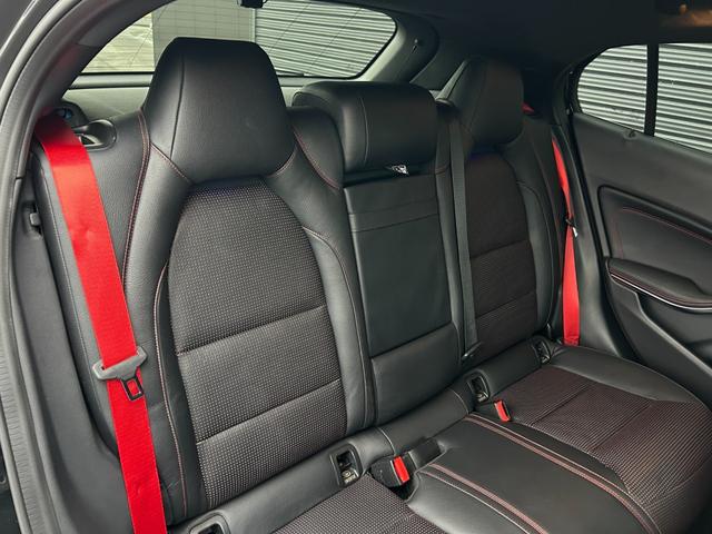 �w�^���E���ꓙ���Ȃ��A���ꂢ�ȏ�Ԃ�ۂ��Ă��܂��I�������������Ƃ����X�y�[�X������̂ŏ\���ɉ��K�ȃh���C�u�����҂ł��܂���