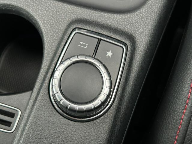 ���ʂȃN���}��I�Ԃ��߂��ґ�ȋ�Ԃ����p�ӁB�������Ɨ�����������ԂŃR�[�q�[�����݂Ȃ���ԑI�т����y���݂��������B�k�h�a�d�q�`�k�`�ł͂U��ނ̃R�[�q�[�����p�ӂ��Ă���܂��B