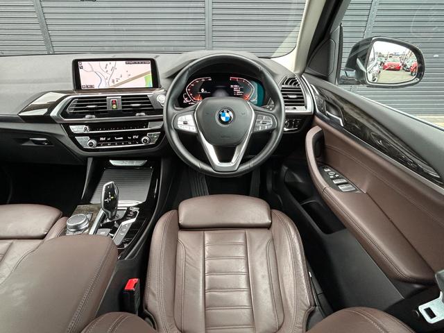 Ｘ３ ｘＤｒｉｖｅ　２０ｄ　Ｘライン　ハイラインパッケージ　ワンオーナー　ＨＵＤ　ＯＰ１９ｉｎＡＷ　茶革　全席Ｓヒーター　Ｍ付ＰＷシート　ＰＷテールゲート　ドライビングアシストプラス　ＡＣＣ　ＬＤＷ　ＬＣＷ　ＣＴＷ　３６０°カメラ　アダプタＬＥＤ　ナビ　ＴＶ（4枚目）