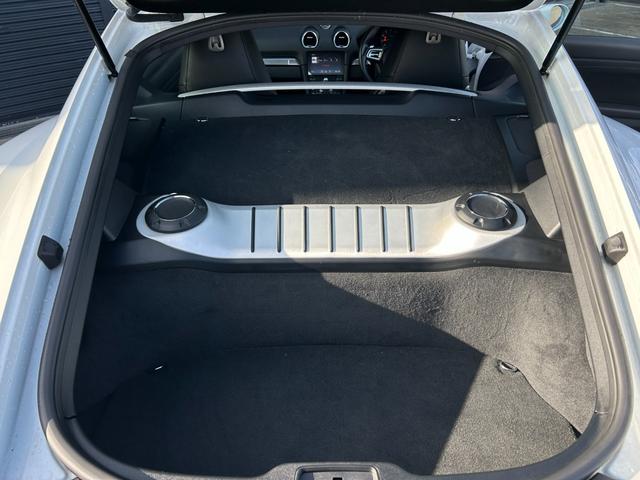 �w�^���E���ꓙ���Ȃ��A���ꂢ�ȏ�Ԃ�ۂ��Ă��܂��I�������������Ƃ����X�y�[�X������̂ŏ\���ɉ��K�ȃh���C�u�����҂ł��܂���