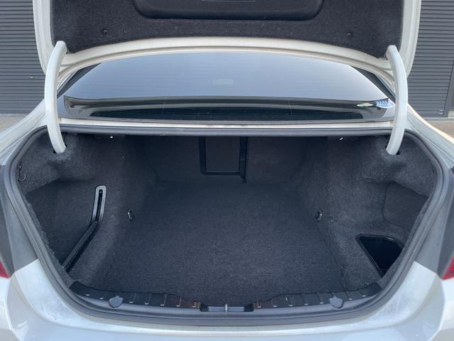 �k�h�a�d�q�`�k�`�X�܂͑S�āA������Ђh�c�n�l�@���c�X�ł������܂��B�n��ɖ��������݌ɓW�����s�Ȃ��Ă���܂��B���̓X�܂ł����W������Ȃ����Ԃ��������܂��̂ŁA���q�l�ɂƂ��Ă��C�ɓ���̓X�܂������邩��