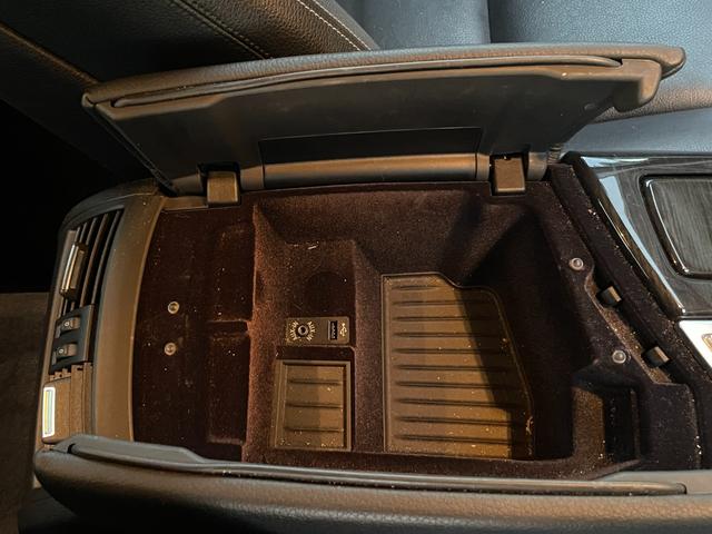 �Œ��P�Q�O�񖘂̃I�[�g���[���̂ق��A�c�����u�^�⎩�R�ԍό^�Ȃǂ̊e�탍�[���v�����A�N���W�b�g�J�[�h�������p���������܂��B�ڍׁE�V���~���[�V�����͂��C�y�ɃR�[�f�B�l�[�^�[�܂ł��₢���킹�������B