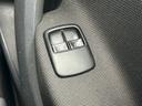 プライム　ガラスルーフ　衝突警告　ナビ　ＴＶ　ＢＴ　ＵＳＢ　バックカメラ　バックソナー　黒革　シートヒーター　ＬＥＤヘッドライト　オートライト　クルーズコントロール　ＥＴＣ　ミラー型ドラレコ　純正１５ｉｎＡＷ（24枚目）