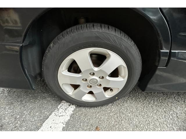 セレナ ハイウェイスター　Ｖセレクション　ＴＶナビ　スマートキースペア有　両側パワースライドドア　オートライト　フォグライト　電動格納ウィンカーミラー　アルミホイル　ウォークスルー　３列シート８人乗　記録簿　保証書　取扱説明書（70枚目）