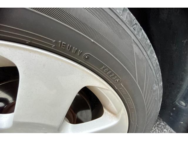 セレナ ハイウェイスター　Ｖセレクション　ＴＶナビ　スマートキースペア有　両側パワースライドドア　オートライト　フォグライト　電動格納ウィンカーミラー　アルミホイル　ウォークスルー　３列シート８人乗　記録簿　保証書　取扱説明書（74枚目）