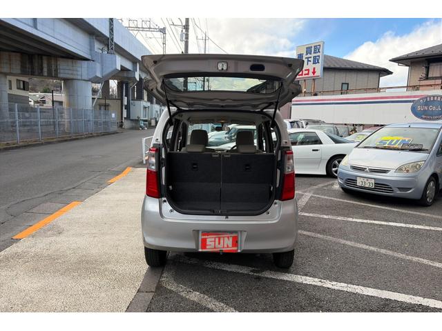 ワゴンＲ ＦＸ　キーレス　アイドリングストップ　ベンチシート　フルフラットシート　電動格納ミラー　盗難防止システム　衝突安全ボディ　取扱説明書（34枚目）