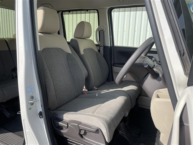 Ｎ－ＢＯＸ Ｇ・Ｌホンダセンシング　ホンダセンシング　純正ナビ（ＶＸＭ－１８４Ｃｉ）　バックカメラ　パワースライドドア　レーダークルーズコントロール　ＬＥＤオートライト　オートハイビーム　コーナーセンサー　アイドリングストップ　純正ＡＷ（14枚目）