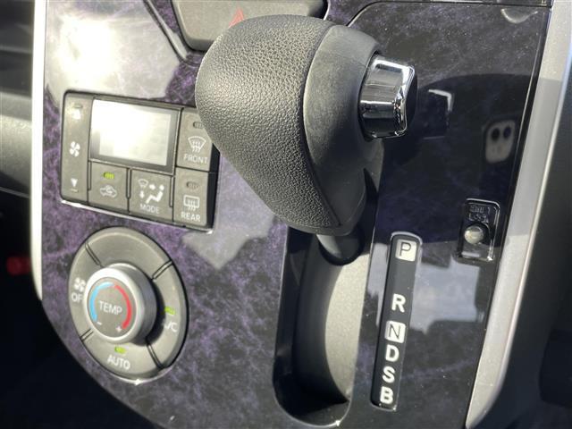 タント カスタムＸ　トップエディションＳＡＩＩＩ　スマートアシスト　社外ナビ（ＣＮ－ＲＡ０５ＷＤ）　バックカメラ　パワースライドドア　シートヒーター　ＬＥＤオートライト　オートハイビーム　フォグランプ　ＥＴＣ　フルセグＴＶ　ＣＤ／ＤＶＤ再生　純正ＡＷ（23枚目）