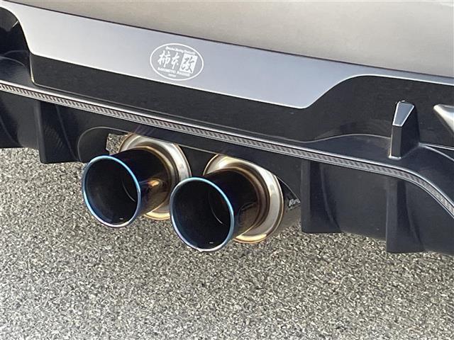 シビック タイプR 柿本マフラー BLITZ車高調 brembo製ブレーキキャリパー BLITZカーボンインテークシステム 社外18AW ACC ETC2.0 純正ナビ(VXM-195VFi) バックカメラ 衝突軽減(10枚目)