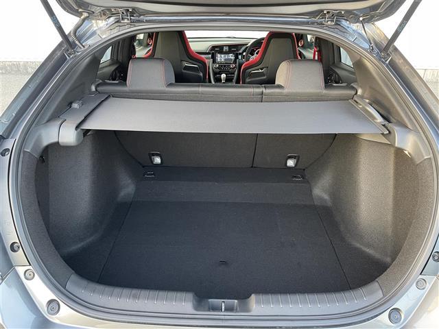 シビック タイプR 柿本マフラー BLITZ車高調 brembo製ブレーキキャリパー BLITZカーボンインテークシステム 社外18AW ACC ETC2.0 純正ナビ(VXM-195VFi) バックカメラ 衝突軽減(14枚目)