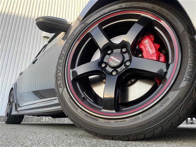 シビック タイプR 柿本マフラー BLITZ車高調 brembo製ブレーキキャリパー BLITZカーボンインテークシステム 社外18AW ACC ETC2.0 純正ナビ(VXM-195VFi) バックカメラ 衝突軽減(15枚目)