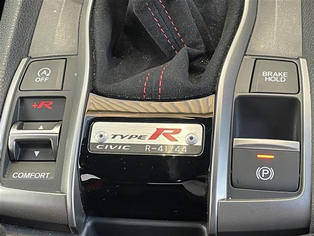 シビック タイプR 柿本マフラー BLITZ車高調 brembo製ブレーキキャリパー BLITZカーボンインテークシステム 社外18AW ACC ETC2.0 純正ナビ(VXM-195VFi) バックカメラ 衝突軽減(21枚目)