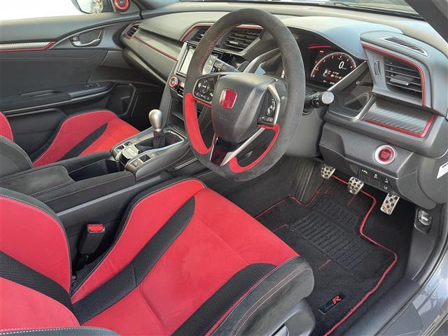 シビック タイプR 柿本マフラー BLITZ車高調 brembo製ブレーキキャリパー BLITZカーボンインテークシステム 社外18AW ACC ETC2.0 純正ナビ(VXM-195VFi) バックカメラ 衝突軽減(25枚目)