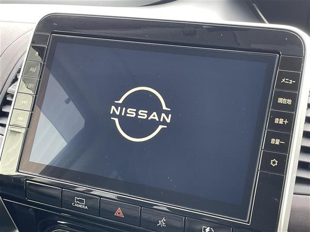 セレナ e-パワー ハイウェイスターG プロパイロット フリップダウンモニター 純正10インチナビ(MM520D-L) 全周囲カメラ デジタルインナーミラー 衝突軽減 BSW 両側パワースライドドア ステアリングヒーター 前席シートヒーター(6枚目)