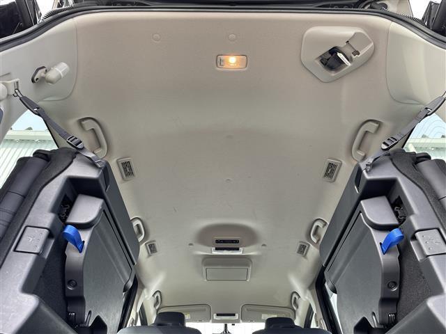 セレナ e-パワー ハイウェイスターG プロパイロット フリップダウンモニター 純正10インチナビ(MM520D-L) 全周囲カメラ デジタルインナーミラー 衝突軽減 BSW 両側パワースライドドア ステアリングヒーター 前席シートヒーター(29枚目)