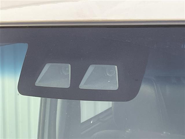 タント カスタムＸ　トップエディションＳＡＩＩＩ　スマートアシスト　純正ナビ（ＮＳＺＰ－Ｗ６７Ｄ）　バックカメラ　パワースライドドア　シートヒーター　オートハイビーム　フルセグ　アイドリングストップ　ＬＥＤオートライト　スマートキー　プッシュスタート（4枚目）