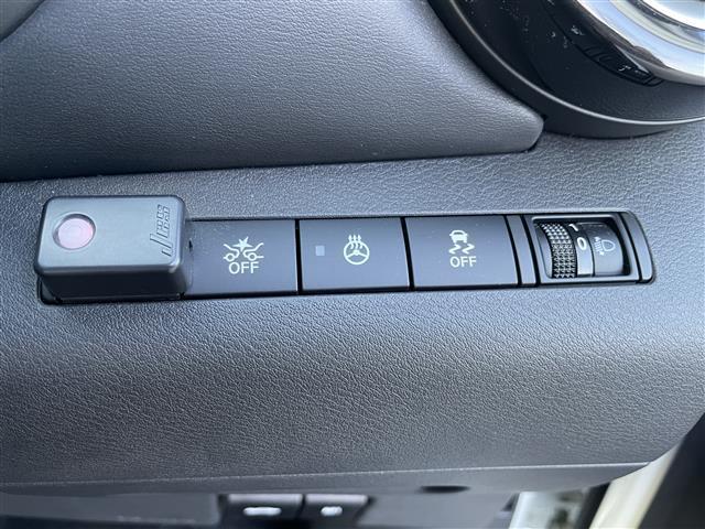 キックス X 純ナビ 全周囲カメラ ステアリングヒーター D/N席シートヒーター デジタルインナーミラー プロパイロット レーンキープアシスト 衝突軽減ブレーキ オートブレーキホールド LEDオートライト ETC(10枚目)