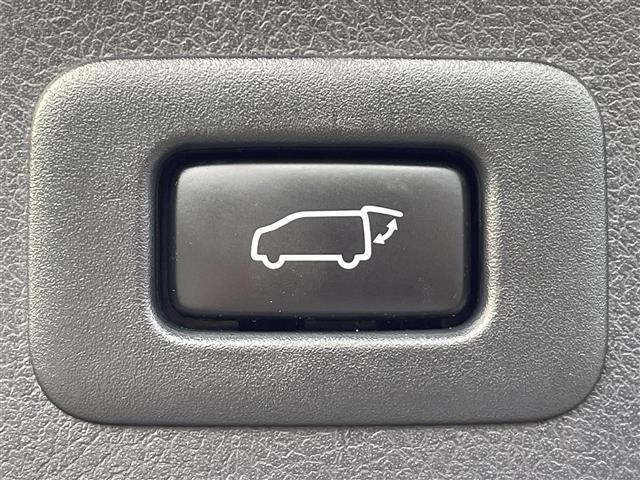 ヴェルファイア 2.5Z Gエディション フリップダウンモニター 純正10インチナビ(NSZN-Z68T) バックカメラ 黒革シート 衝突軽減 パワーバックドア 両側パワースライドドア ステアリングヒーター シートヒーター エアシート LTA(9枚目)