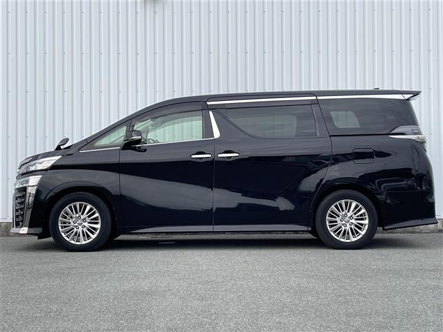 ヴェルファイア 2.5Z Gエディション フリップダウンモニター 純正10インチナビ(NSZN-Z68T) バックカメラ 黒革シート 衝突軽減 パワーバックドア 両側パワースライドドア ステアリングヒーター シートヒーター エアシート LTA(19枚目)