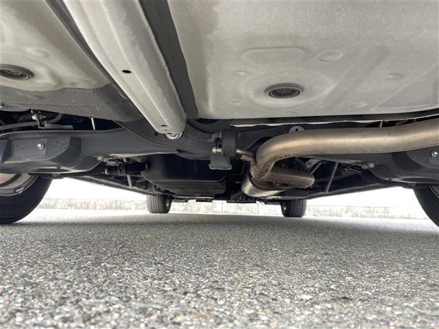 ヴェルファイア 2.5Z Gエディション フリップダウンモニター 純正10インチナビ(NSZN-Z68T) バックカメラ 黒革シート 衝突軽減 パワーバックドア 両側パワースライドドア ステアリングヒーター シートヒーター エアシート LTA(42枚目)