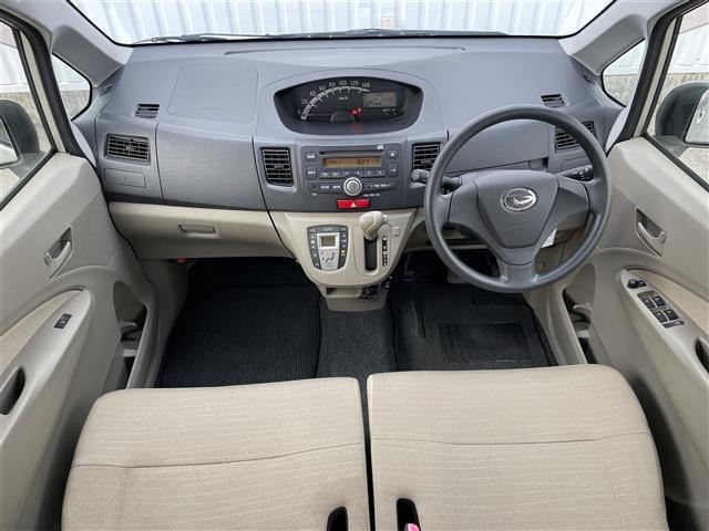 ムーヴ L ETC リモコンキー 電格ミラー Wエアバック ISOFIX ヘッドライトレベライザー エコアイドル パワーステアリング パワーウインドウ CD再生 横開きバックドア 前席アームレスト ベンチシート(3枚目)