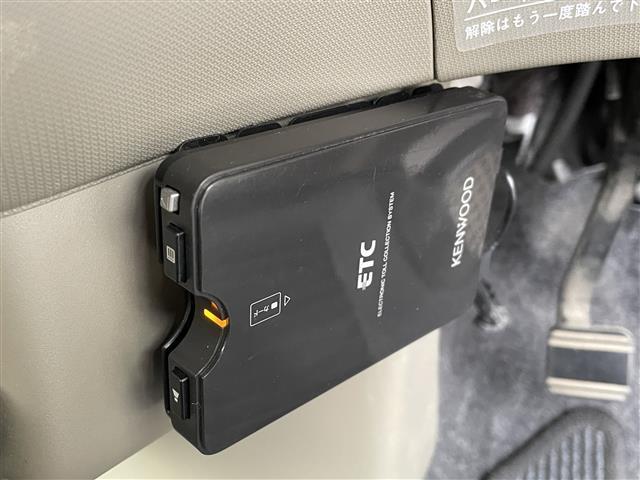 ムーヴ L ETC リモコンキー 電格ミラー Wエアバック ISOFIX ヘッドライトレベライザー エコアイドル パワーステアリング パワーウインドウ CD再生 横開きバックドア 前席アームレスト ベンチシート(10枚目)