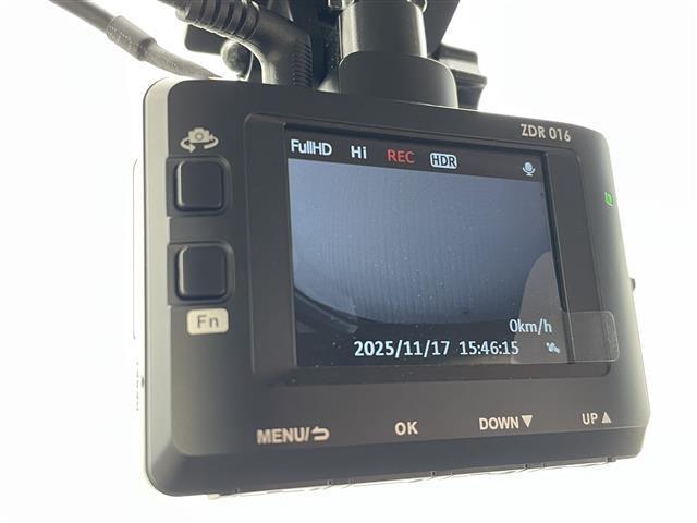 ムーヴ L ETC リモコンキー 電格ミラー Wエアバック ISOFIX ヘッドライトレベライザー エコアイドル パワーステアリング パワーウインドウ CD再生 横開きバックドア 前席アームレスト ベンチシート(13枚目)