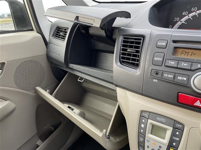 ムーヴ L ETC リモコンキー 電格ミラー Wエアバック ISOFIX ヘッドライトレベライザー エコアイドル パワーステアリング パワーウインドウ CD再生 横開きバックドア 前席アームレスト ベンチシート(27枚目)