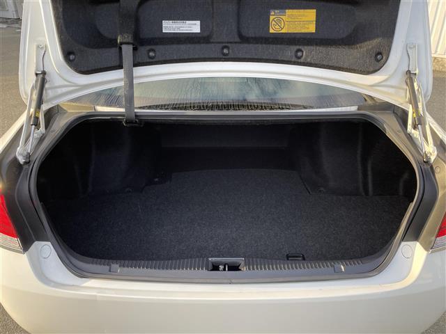 クラウン ロイヤルサルーン 純正マルチナビ バックカメラ クルーズコントロール フルセグTV CD/DVD再生 ブルートゥース パワーシート ETC HIDオートライト フォグランプ スマートキー プッシュスタート 純正16AW(16枚目)