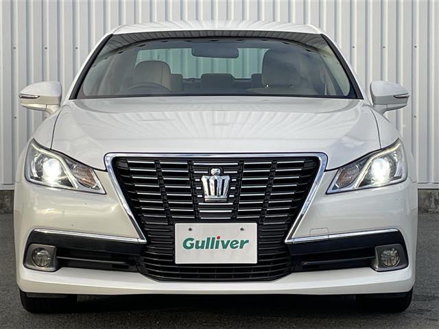 クラウン ロイヤルサルーン 純正マルチナビ バックカメラ クルーズコントロール フルセグTV CD/DVD再生 ブルートゥース パワーシート ETC HIDオートライト フォグランプ スマートキー プッシュスタート 純正16AW(18枚目)