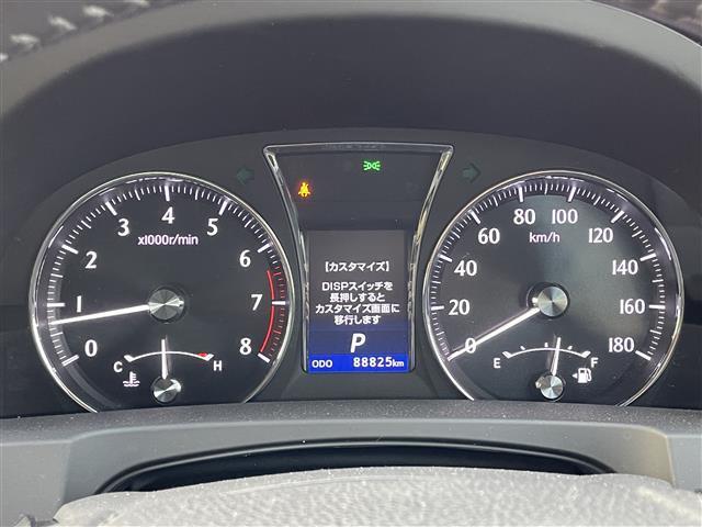 クラウン ロイヤルサルーン 純正マルチナビ バックカメラ クルーズコントロール フルセグTV CD/DVD再生 ブルートゥース パワーシート ETC HIDオートライト フォグランプ スマートキー プッシュスタート 純正16AW(22枚目)