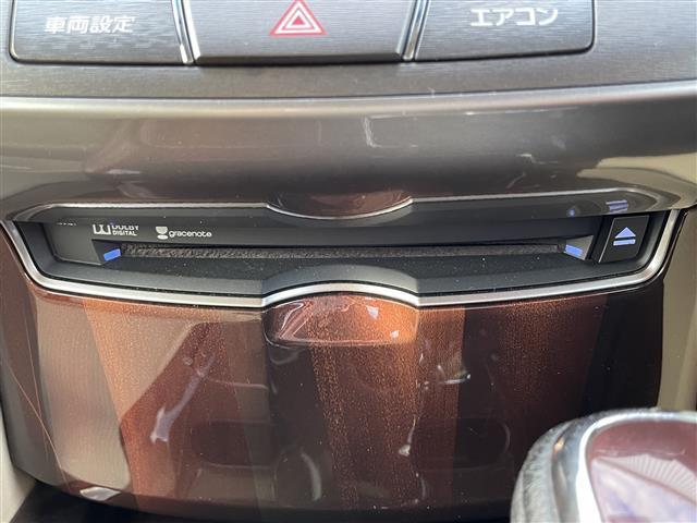 クラウン ロイヤルサルーン 純正マルチナビ バックカメラ クルーズコントロール フルセグTV CD/DVD再生 ブルートゥース パワーシート ETC HIDオートライト フォグランプ スマートキー プッシュスタート 純正16AW(24枚目)