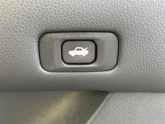 クラウン ロイヤルサルーン 純正マルチナビ バックカメラ クルーズコントロール フルセグTV CD/DVD再生 ブルートゥース パワーシート ETC HIDオートライト フォグランプ スマートキー プッシュスタート 純正16AW(25枚目)